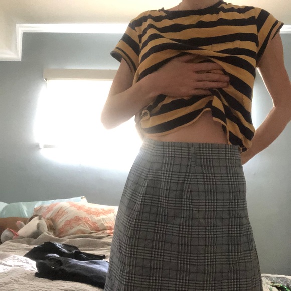Plaid mini skirt from gap - Picture 2 of 3